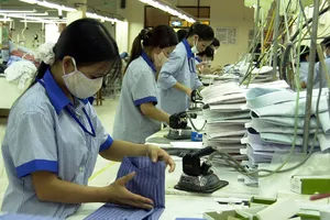 Dệt may xoay xở tìm nguyên liệu sản xuất