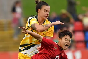 Đá play off, mong có 1 bàn vào lưới Úc