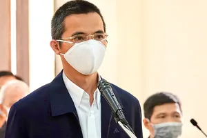 Lý do cựu chánh Thanh tra Bộ TT&TT thoát án tù