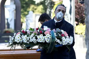 COVID-19 ở Ý: ‘Con bệnh châu âu’ trước bờ vực vỡ trận