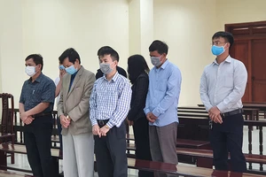 Tuyên án 5 cựu thanh tra nhận hối lộ