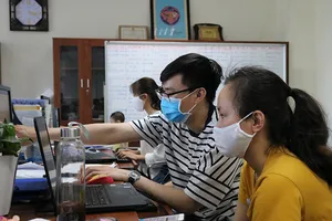 Sinh viên ngành y góp sức chống dịch COVID-19