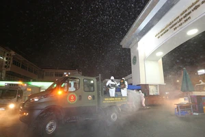 Ổ dịch Bệnh viện Bạch Mai diễn biến khó lường