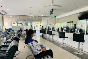 TP.HCM: Công sở vẫn đảm bảo giải quyết hồ sơ cho dân