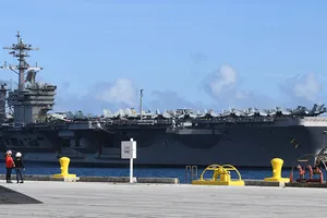 Quân đội Mỹ chật vật chống dịch COVID-19 lan rộng