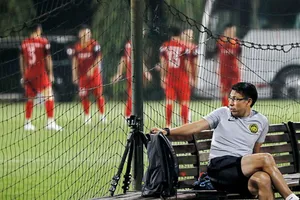 HLV Malaysia háo thắng đặt cửa thắng thầy trò ông Park