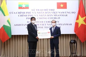 Việt Nam hỗ trợ Myanmar phòng, chống dịch COVID-19