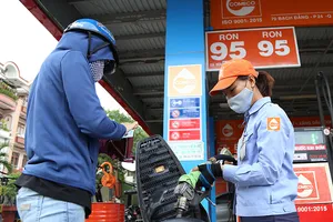 Giá xăng rẻ: Yếu tố tích cực cho nền kinh tế