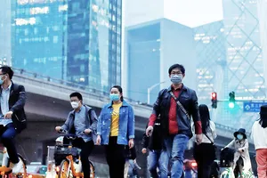 Thế giới bắt đầu mở cửa lại: Không mất cảnh giác