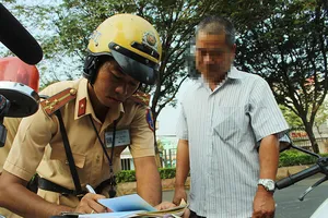 Băn khoăn về đề xuất chia giấy phép lái xe thành 17 hạng