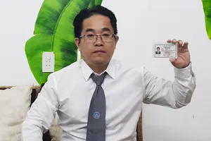 Đề nghị hủy việc thu hồi chứng chỉ luật sư chưa đúng