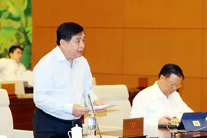 Chính phủ xin điều chỉnh tăng trưởng GDP còn 4,5%