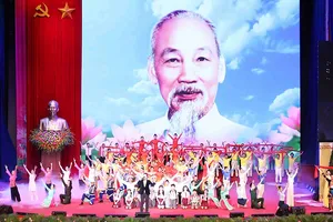 Học Bác: Hết lòng, hết sức phụng sự Tổ quốc, phục vụ nhân dân