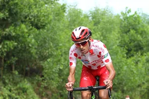 Tây Nguyên đại ngàn chứng kiến cuộc chiến ‘vua leo núi’