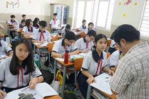 Tuyển sinh 10: Các trường tốp đầu tăng tỉ lệ chọi