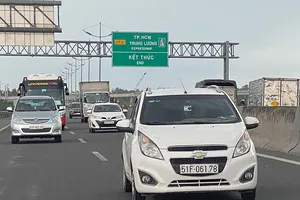 Bàn phương án làm đường cao tốc Cần Thơ - Cà Mau