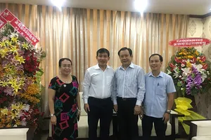 Pháp Luật TP.HCM nhận nhiều sự quan tâm, chúc mừng dịp 21-6