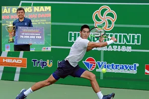 Nỗi lo sau sự thống trị của Lý Hoàng Nam