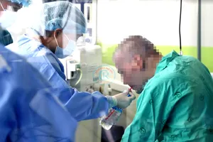 Chuyện lần đầu mới kể từ điều dưỡng cận kề bệnh nhân 91