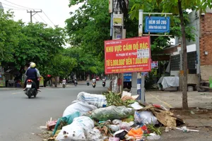 Biển cấm, camera cũng chào thua