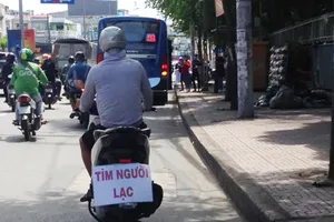 Biển số ‘Tìm người lạc’