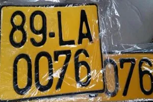 Ô tô kinh doanh vận tải phải có biển số nền màu vàng