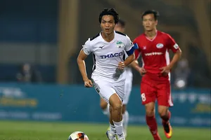 HA Gia Lai đá vui ăn thật