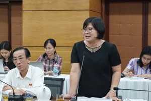 Tuyển giáo viên tiếng Anh như ‘mò kim đáy bể’