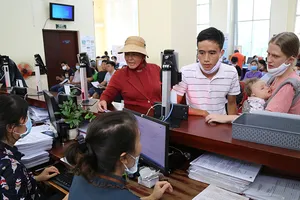 Liên thông thủ tục cấp lý lịch tư pháp và giấy phép lao động