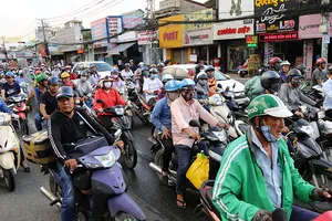 Khơi thông 4 cửa ngõ: Cần gỡ 2 vướng mắc