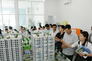 Áp giá trần căn hộ thương mại: Khó khả thi