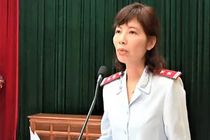 Phân tích việc đổi tội danh nữ trưởng đoàn thanh tra