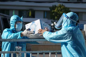 Tập trung nhân lực chi viện cho Đà Nẵng chống dịch