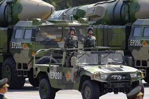 Cảnh giác tham vọng mở rộng hạt nhân của Trung Quốc