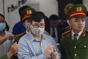 Y án 10 năm tù cựu nhà báo Trương Duy Nhất