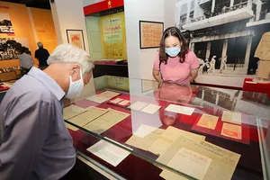 Hai cuộc triển lãm về Cách mạng Tháng Tám và Ngày Độc lập