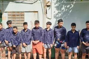 Bắt nhóm cướp giật liên quận ra tay liều lĩnh