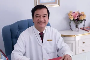 TS-BS Nguyễn Thanh Vân: 'Tay ngang cũng làm đẹp'