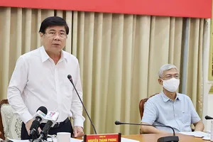 Chủ tịch TP.HCM: Giải ngân gặp vướng phải báo ngay