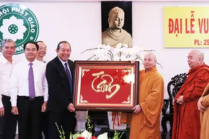 Phó Thủ tướng Trương Hòa Bình chúc mừng lễ Vu lan