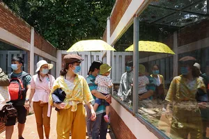 Nghỉ lễ 1 ngày, du lịch TP.HCM vẫn hút khách