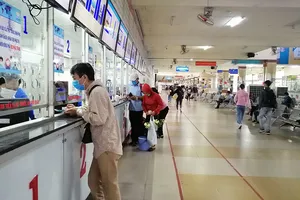 Doanh nghiệp vận tải mong được hỗ trợ đăng kiểm