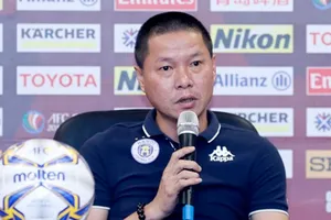 ‘Vắng Công Phượng, biết đâu TP.HCM lại mạnh hơn!’