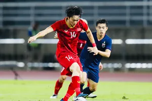 Bóng đá Thái Lan có ‘ngửi khói’ Việt Nam?