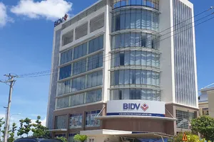 Phú Yên: Bắt 5 cán bộ ngân hàng