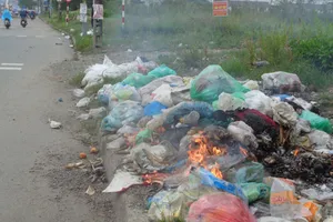 Đã ô nhiễm càng thêm ô nhiễm