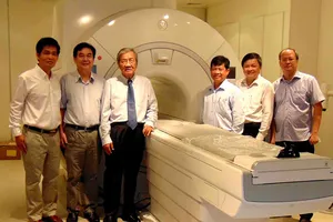 Bệnh nhân ung thư hết phải ‘ngồi viện’