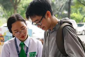 Tuyển sinh ĐH: Điểm chuẩn cao là bình thường