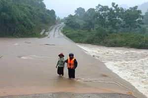 Cảnh báo mưa lũ lớn kéo dài đến ngày 15-10
