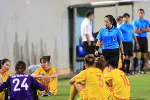 Án phạt đau đầu cho bóng đá Việt Nam